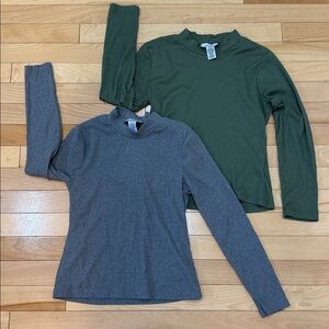 Olivia Sky Gray and Green Ribbed Tops SIZE L 10/12